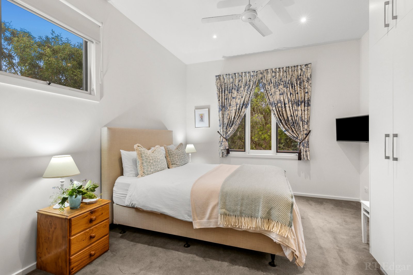 Real Estate and Property in 6 Elizabeth Street, Point Lonsdale, VIC