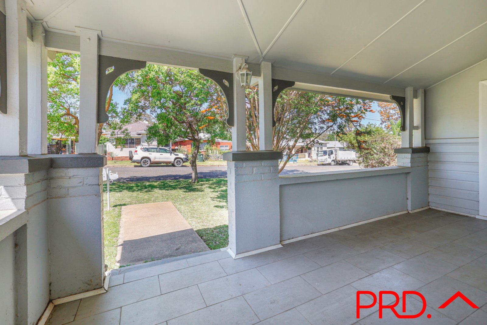 6 Elizabeth Street TAMWORTH 16