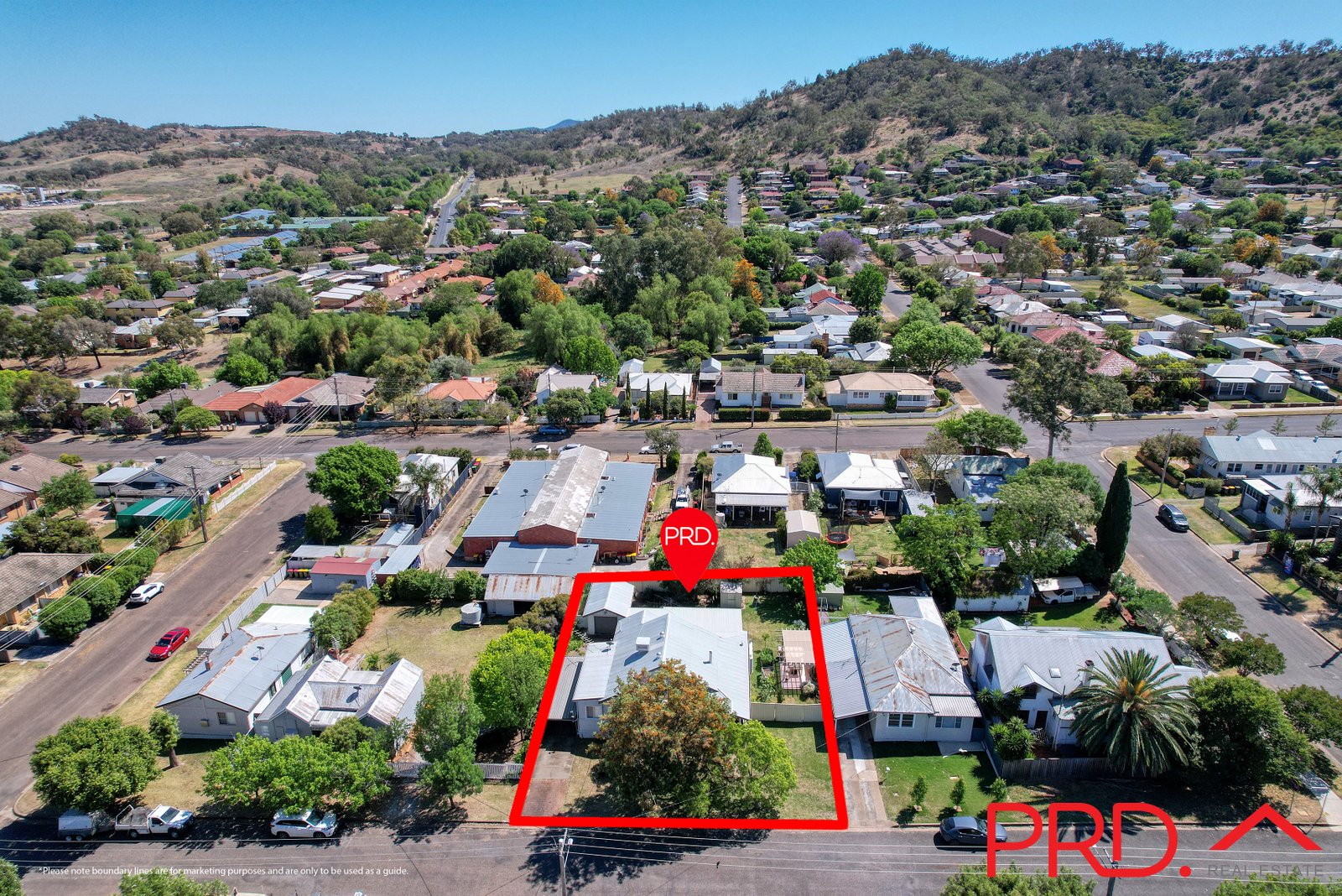 6 Elizabeth Street TAMWORTH 24