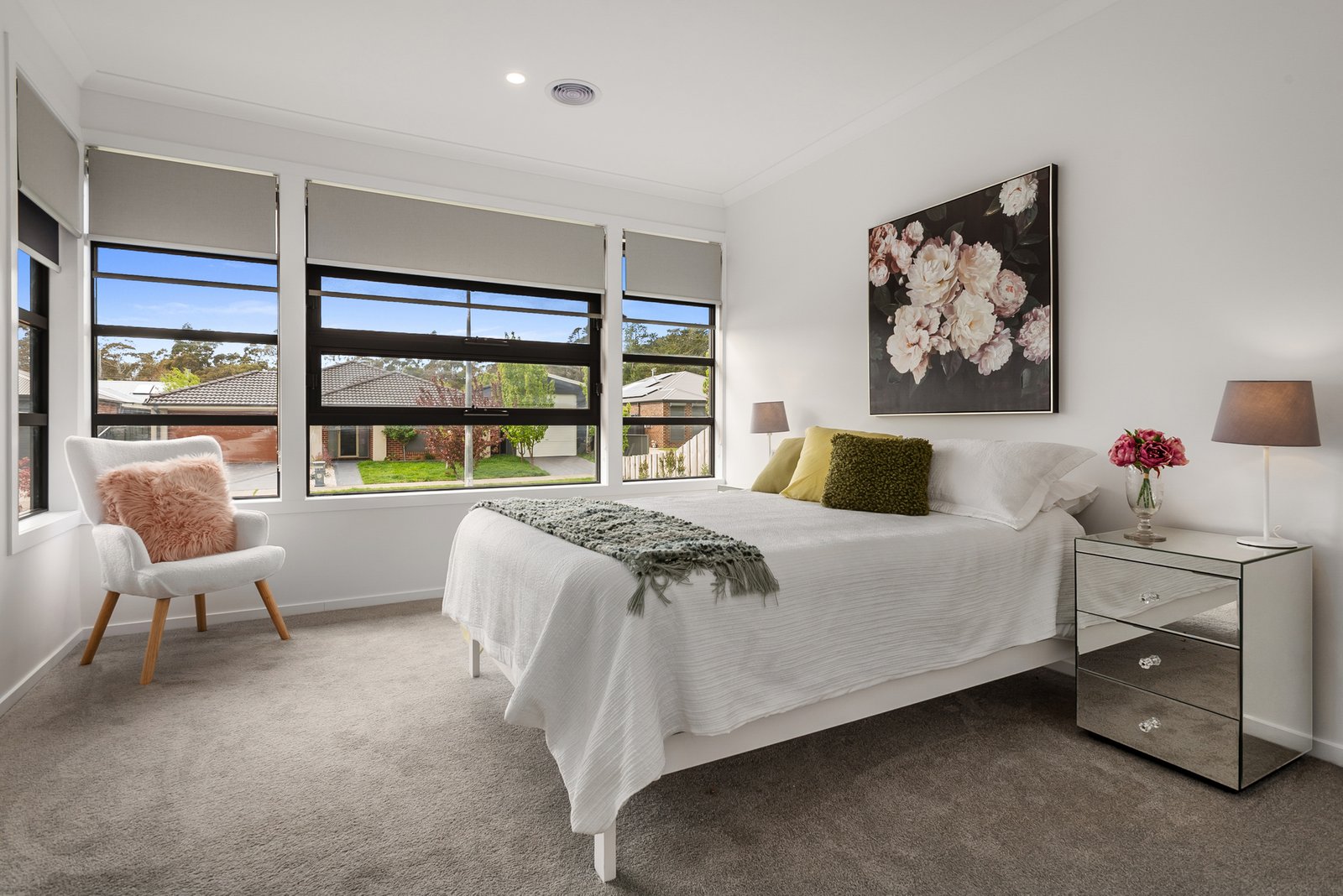 Real Estate and Property in 6 Ellison Street, Woodend, VIC