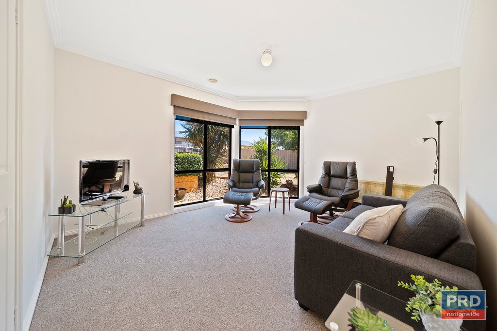 6 Ennor Place KANGAROO FLAT 11