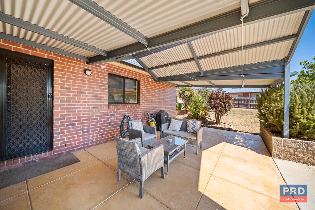 6 Ennor Place KANGAROO FLAT 13