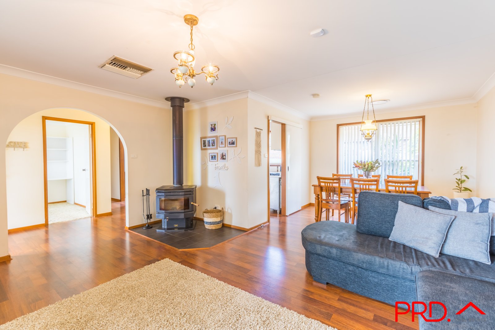 6 Eucalypt Avenue TAMWORTH 5