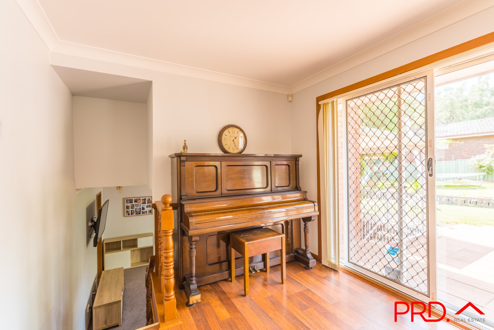 6 Eucalypt Avenue TAMWORTH 8