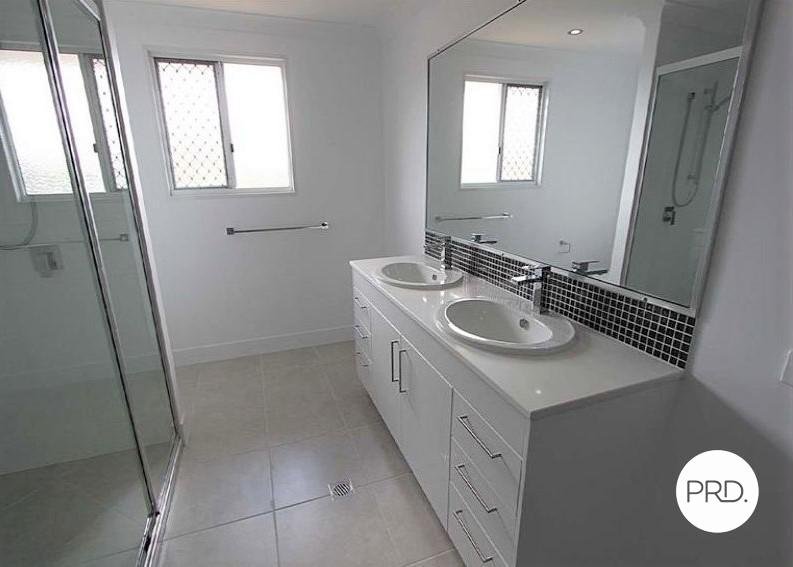 6 Eugenie Court GLEN EDEN 10