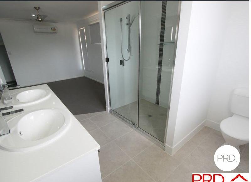 6 Eugenie Court GLEN EDEN 12