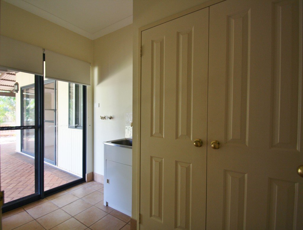 6 Euro Way DJUGUN 10