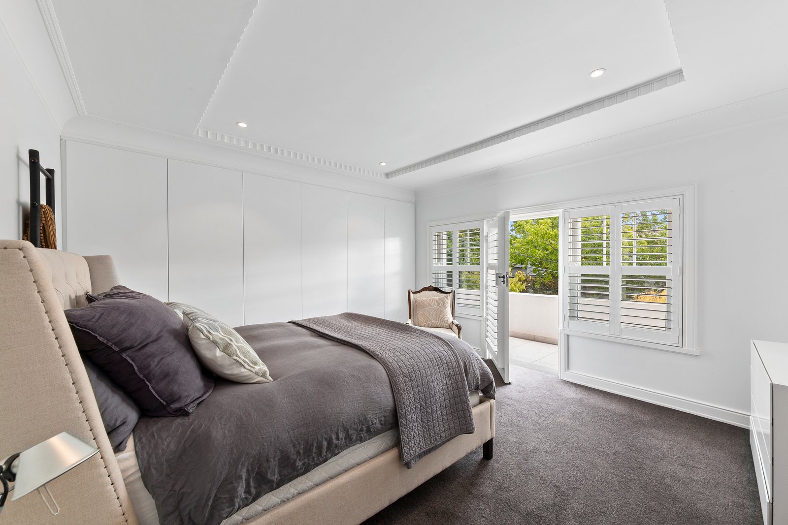 Real Estate and Property in 6 Evans Court, Toorak, VIC