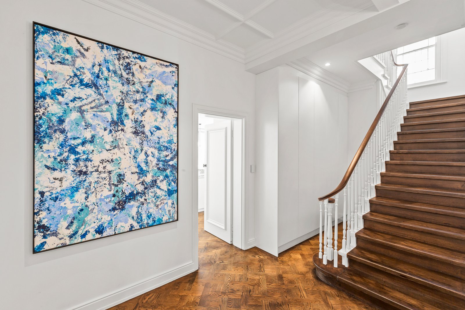 Real Estate and Property in 6 Evans Court, Toorak, VIC