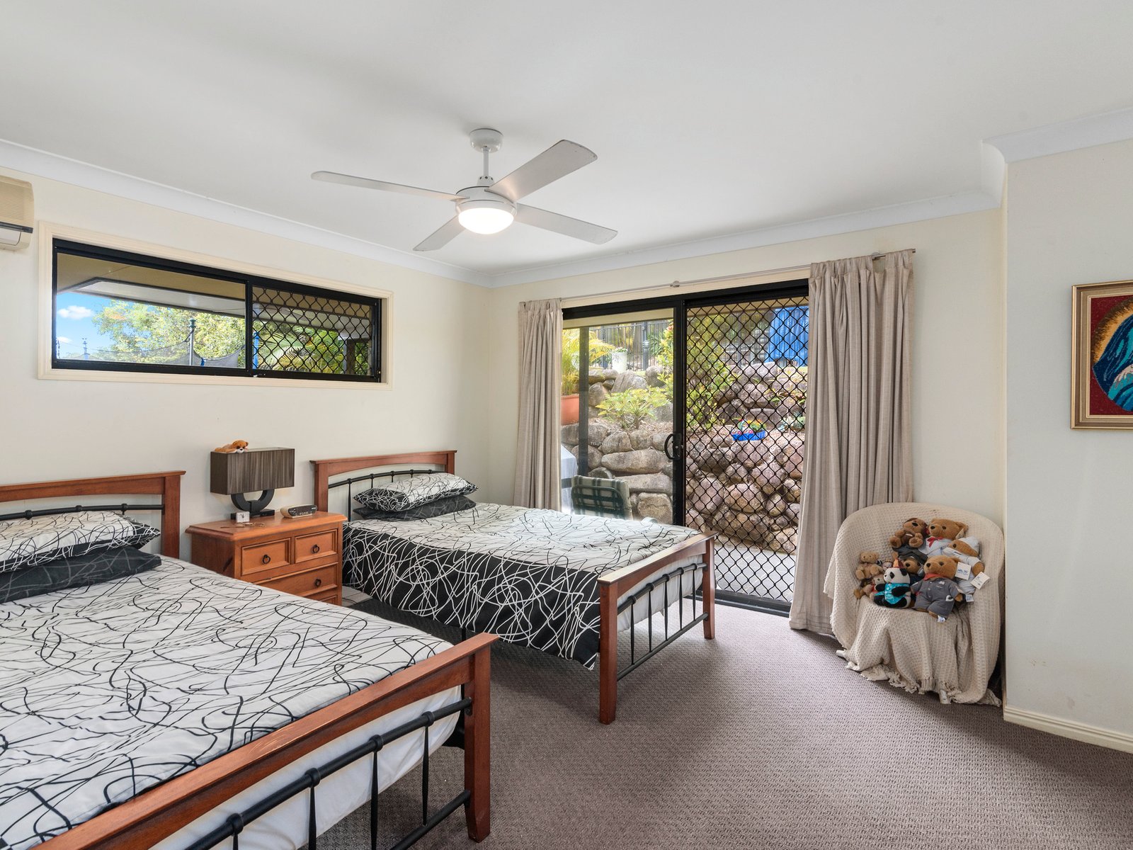 6 Exmouth Court ELANORA 8