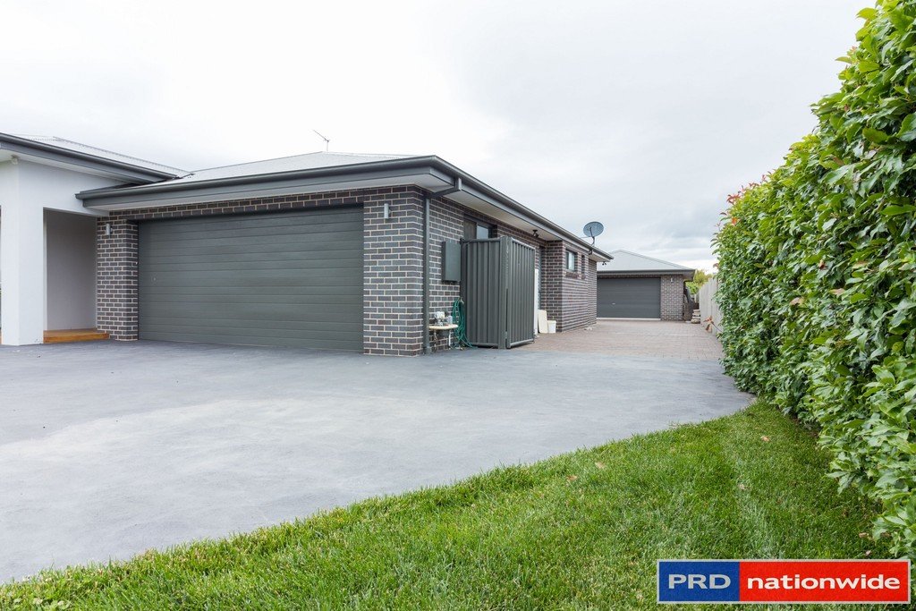 6 Eyre Street BUNGENDORE 21