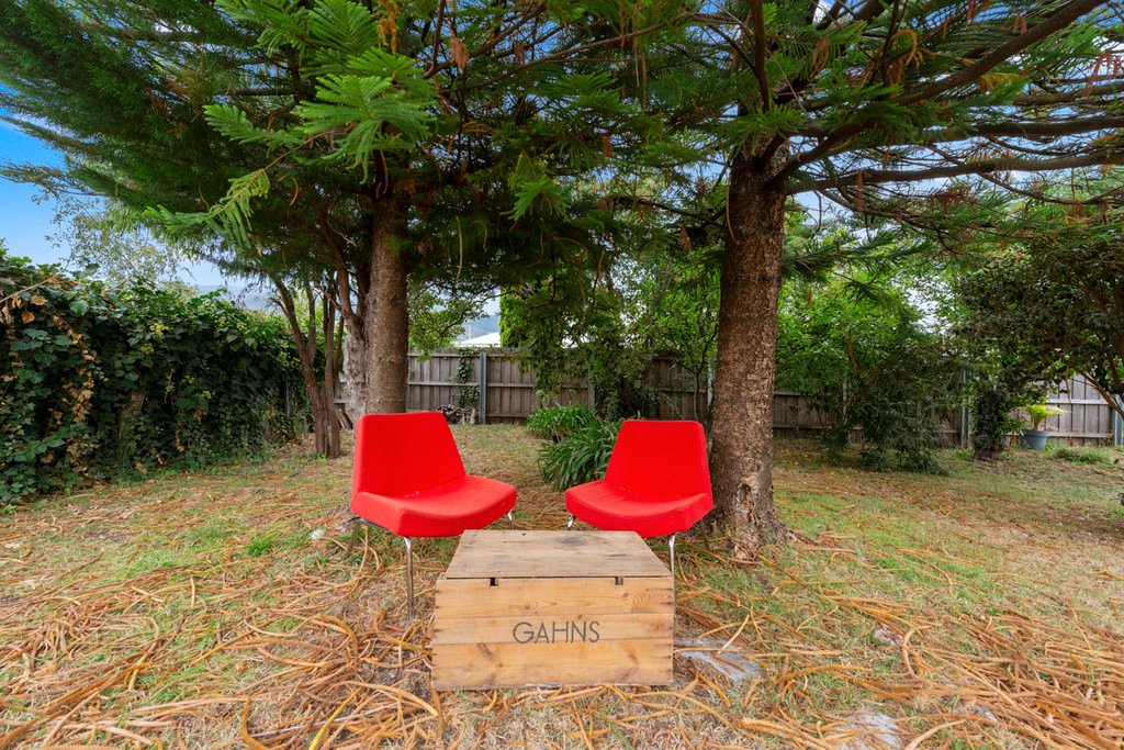 6 Fairfax Road GLENORCHY 14