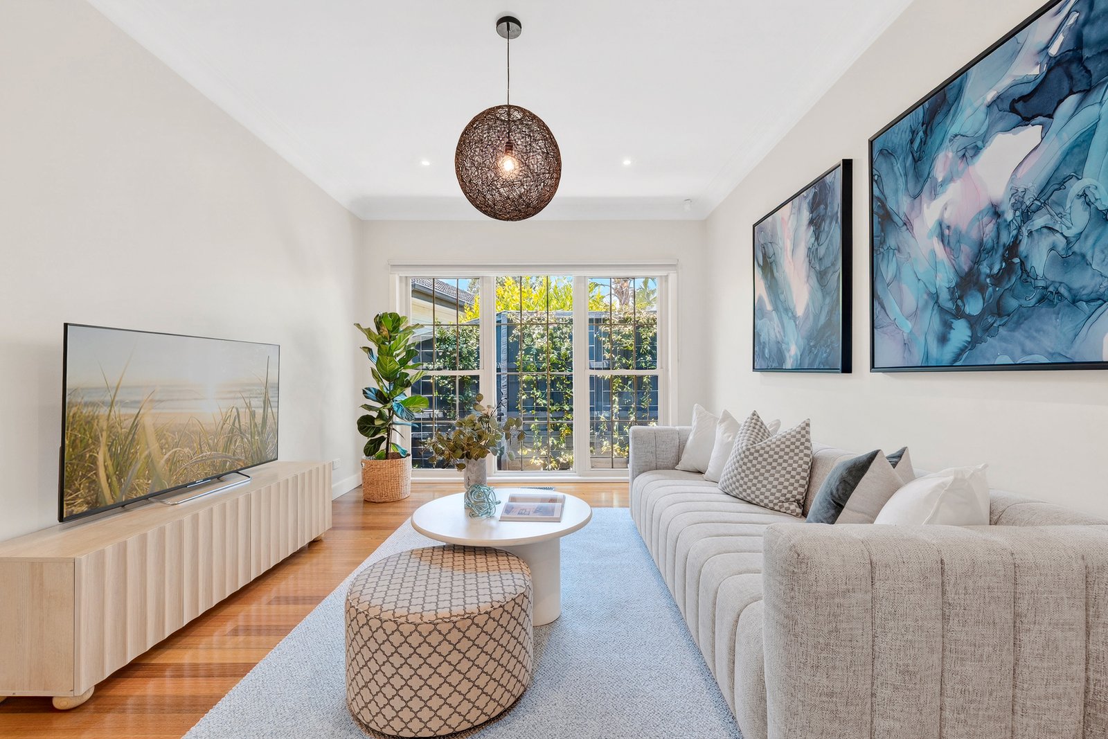 Gallery: 6 Fairland Avenue
