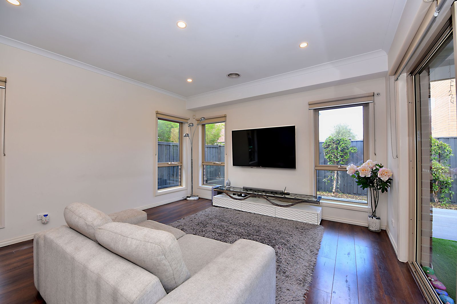 Gallery: 6 Fairlight Street