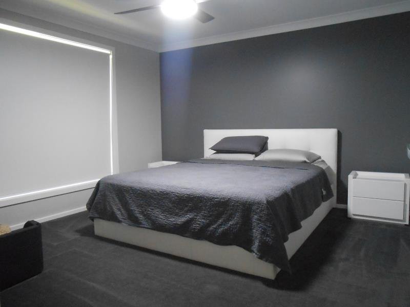 6 Faringdon Street TAMWORTH 7