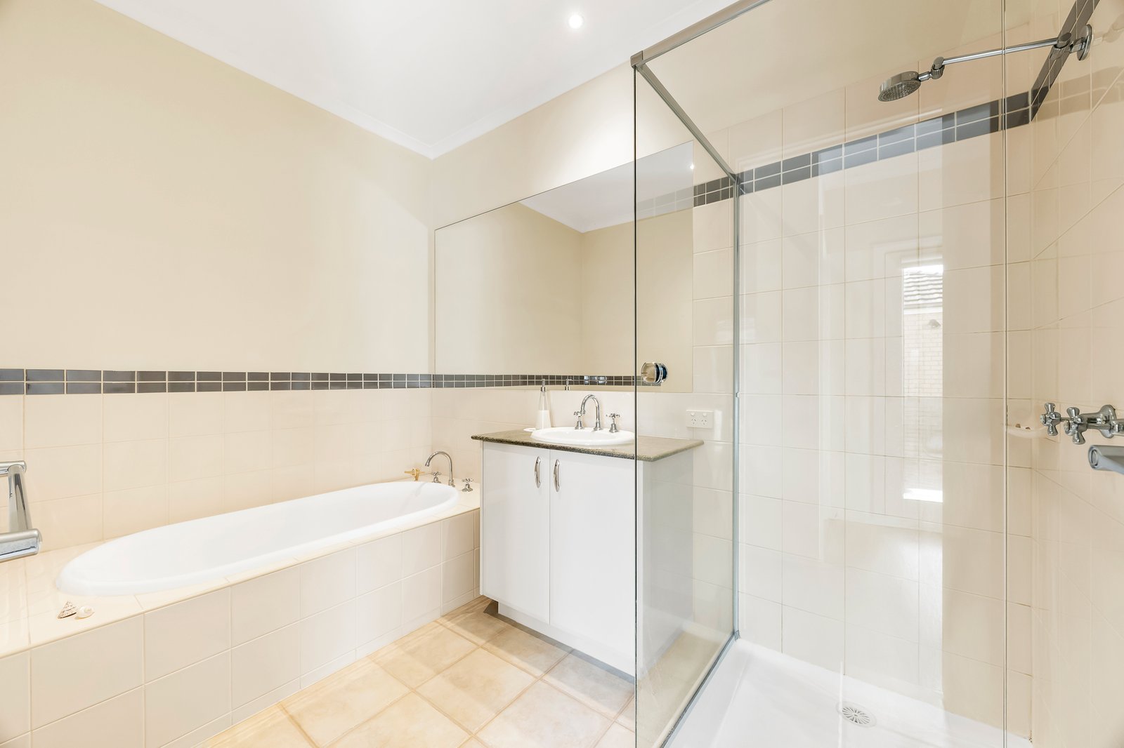 Gallery: 6 Ferrier Grove