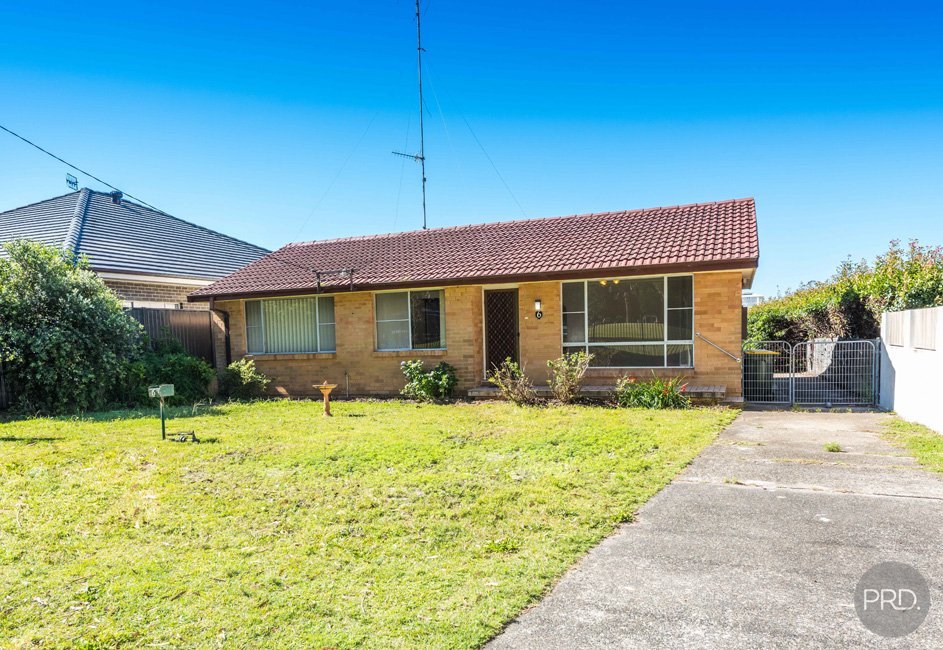 6 Fingal Street SHOAL BAY 2