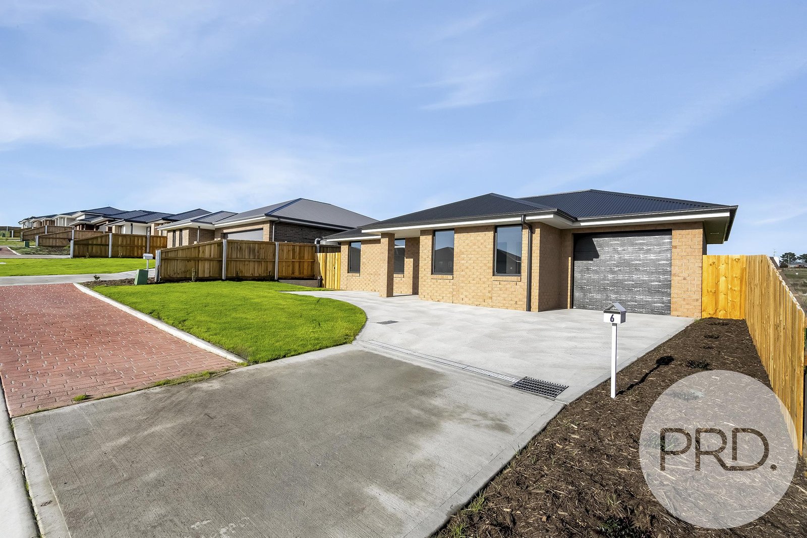 6 Fishburn Way SORELL 1