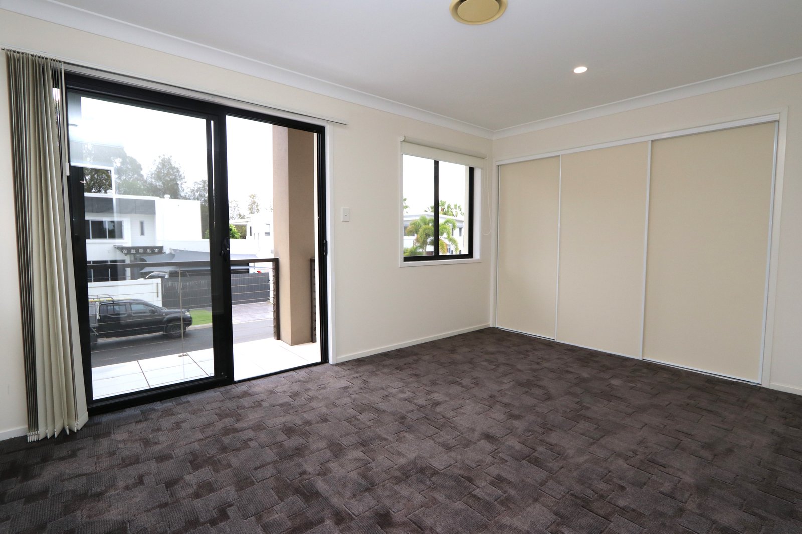 6 Fleetwood Court HELENSVALE 17