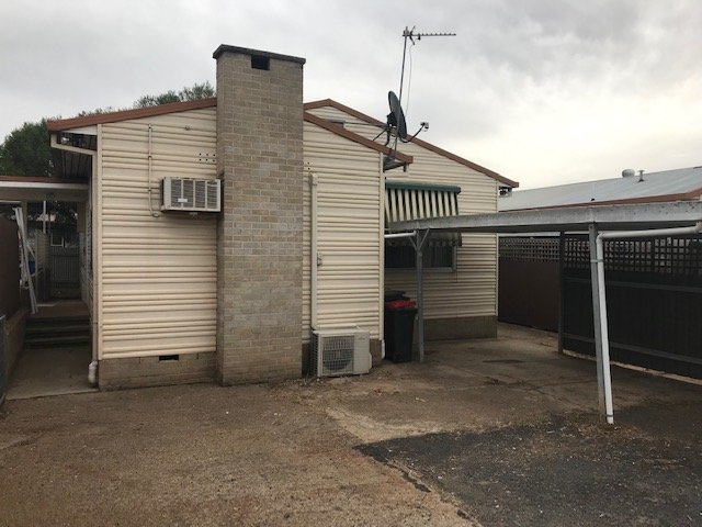 6 Flinders Court TUMUT 1