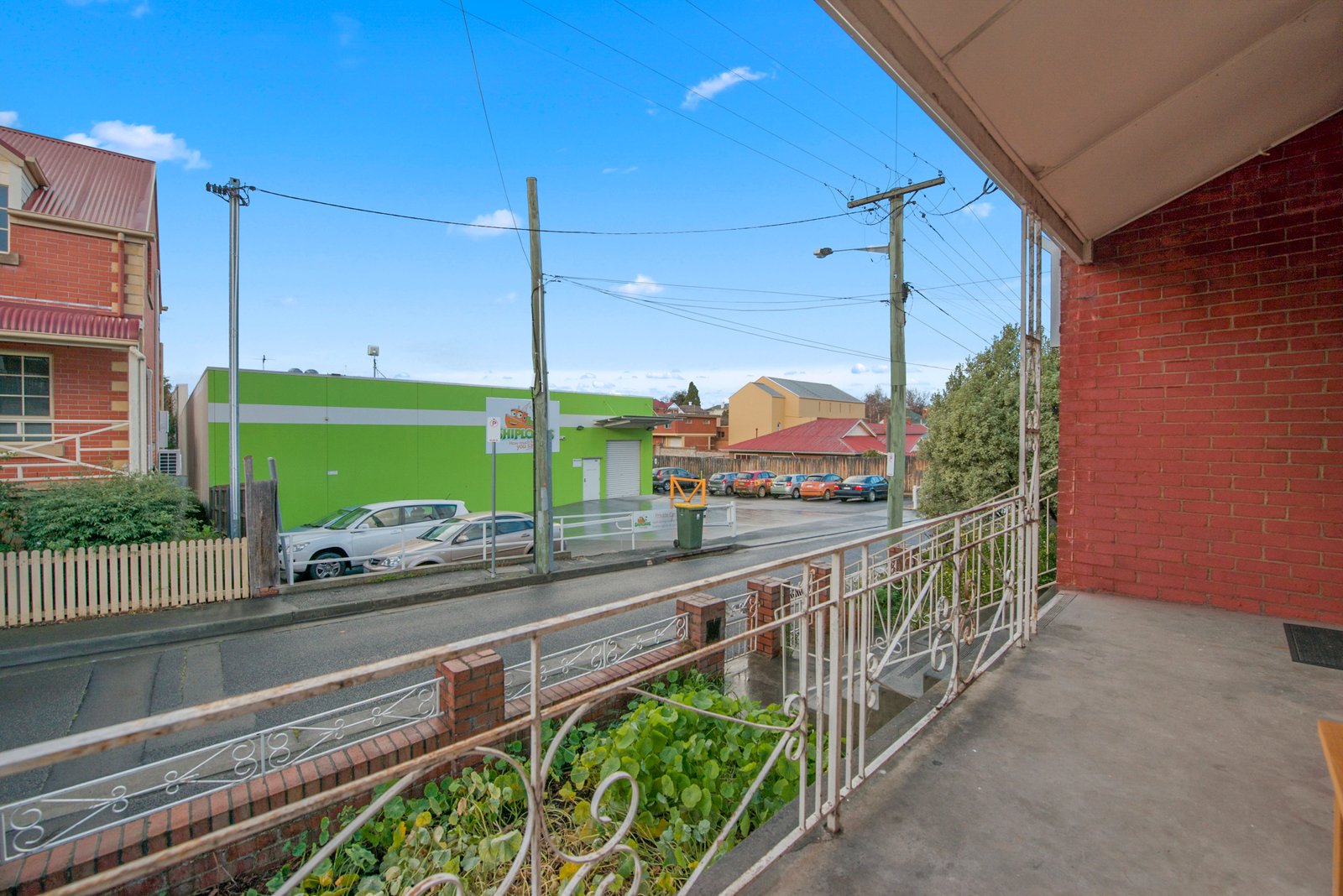 6 Flinders Lane SANDY BAY 18