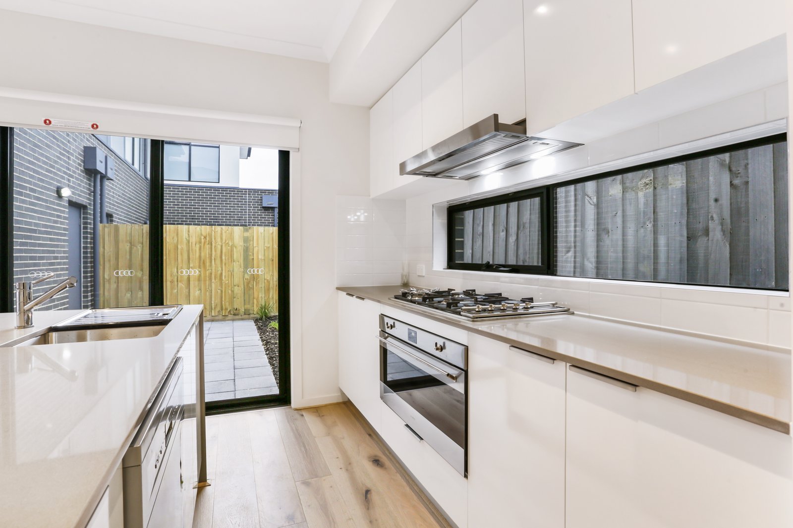 Gallery: 6 Floss Court