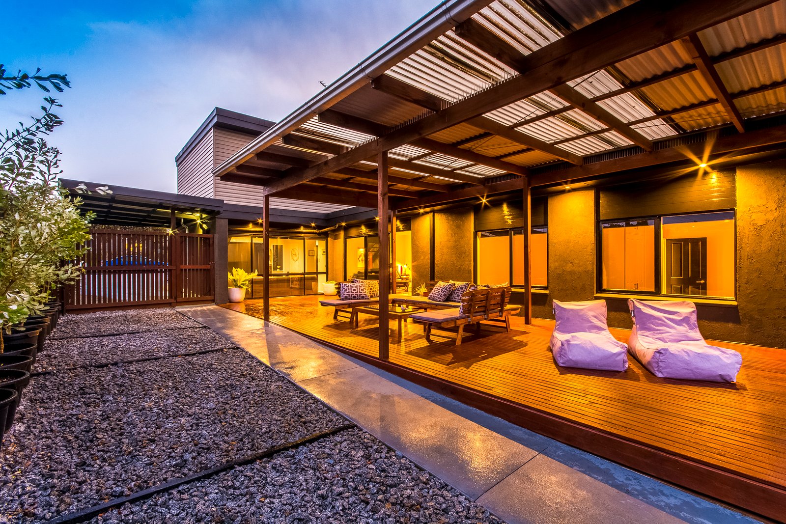 Gallery: 6 Flower Court