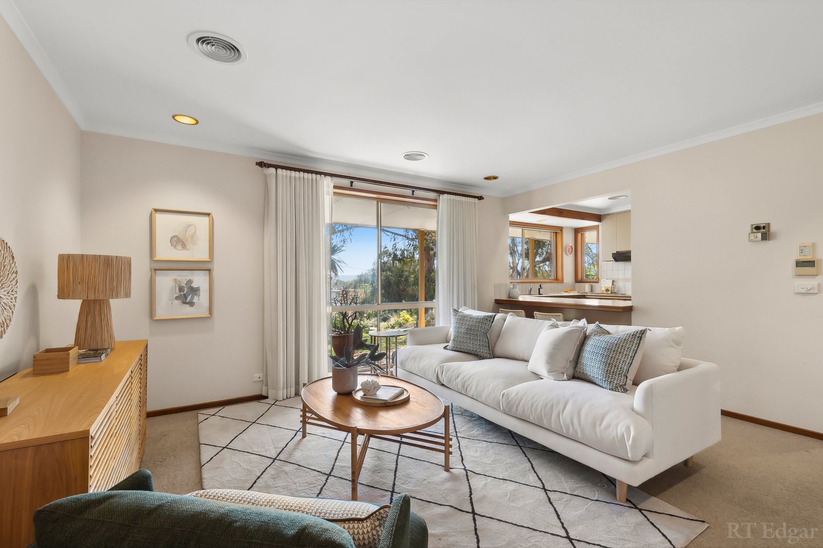 Real Estate and Property in 6 Forrest Court, Anglesea, VIC