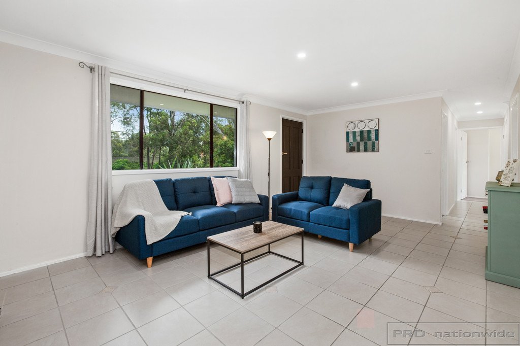 6 Forshaw Close THORNTON 7