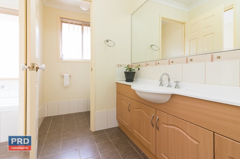 6 Forster Street BUNGENDORE 16