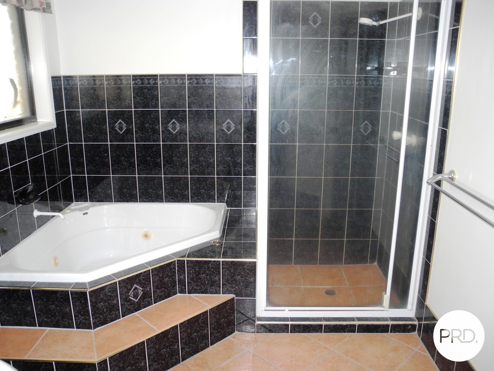 6 FORSYTH Court TANNUM SANDS 13