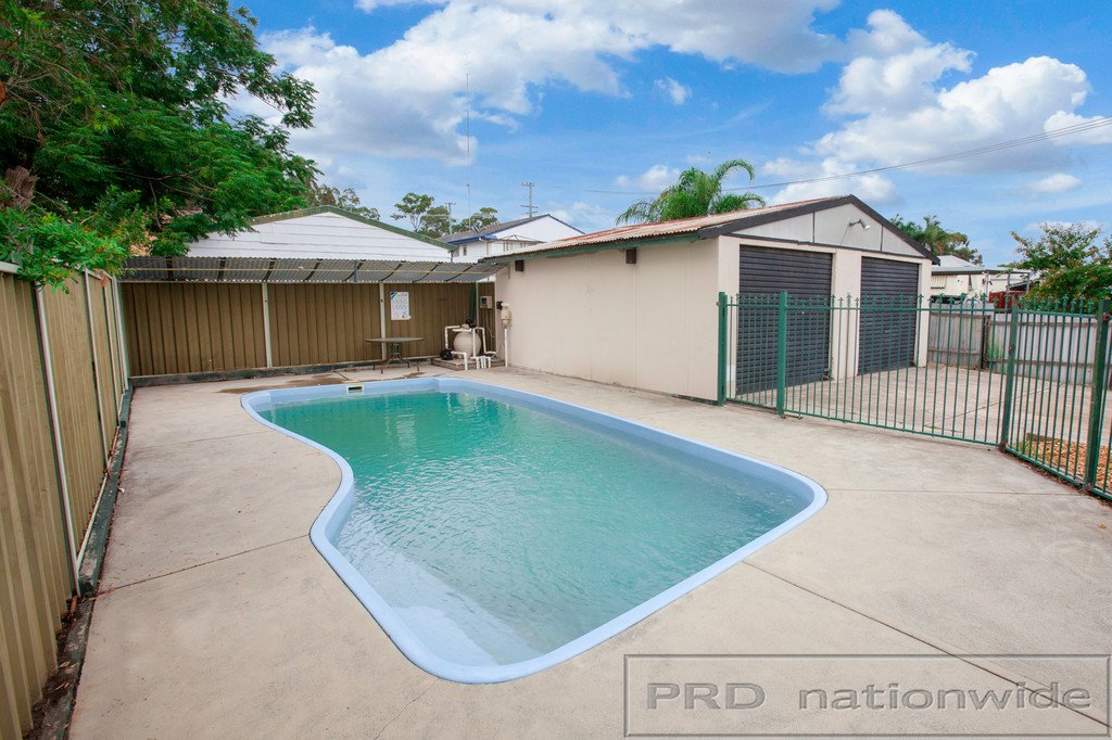6 Francis St  CESSNOCK 12
