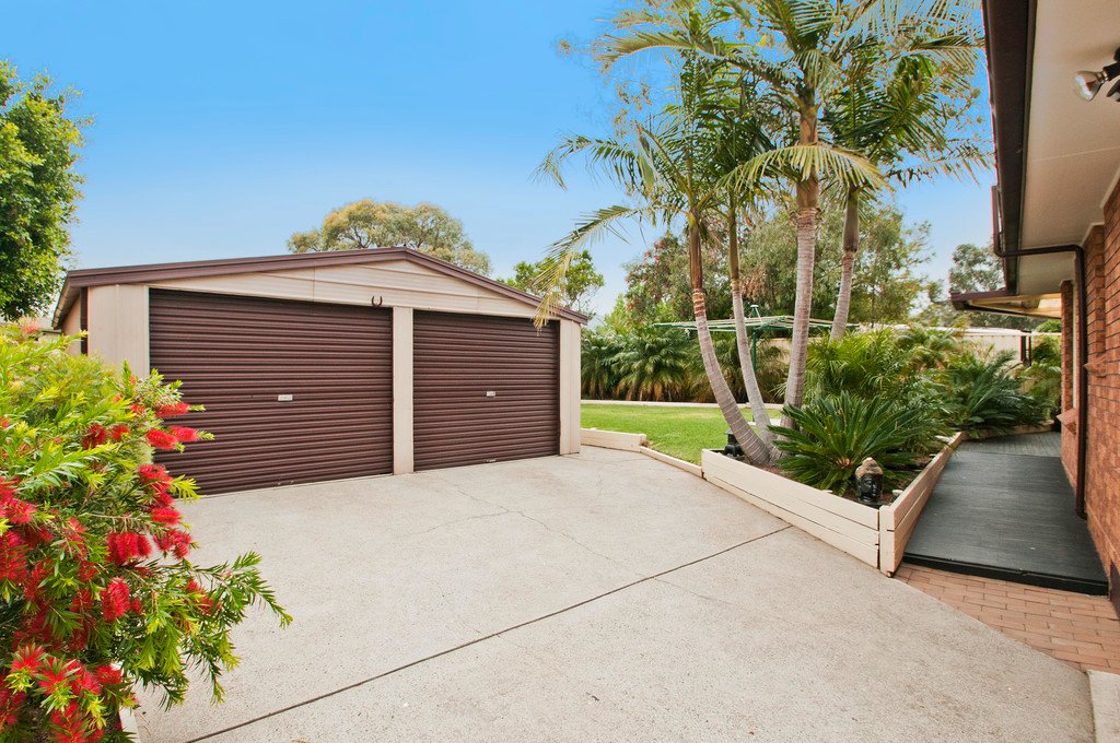 6 Fraser Crescent ALBION PARK 14