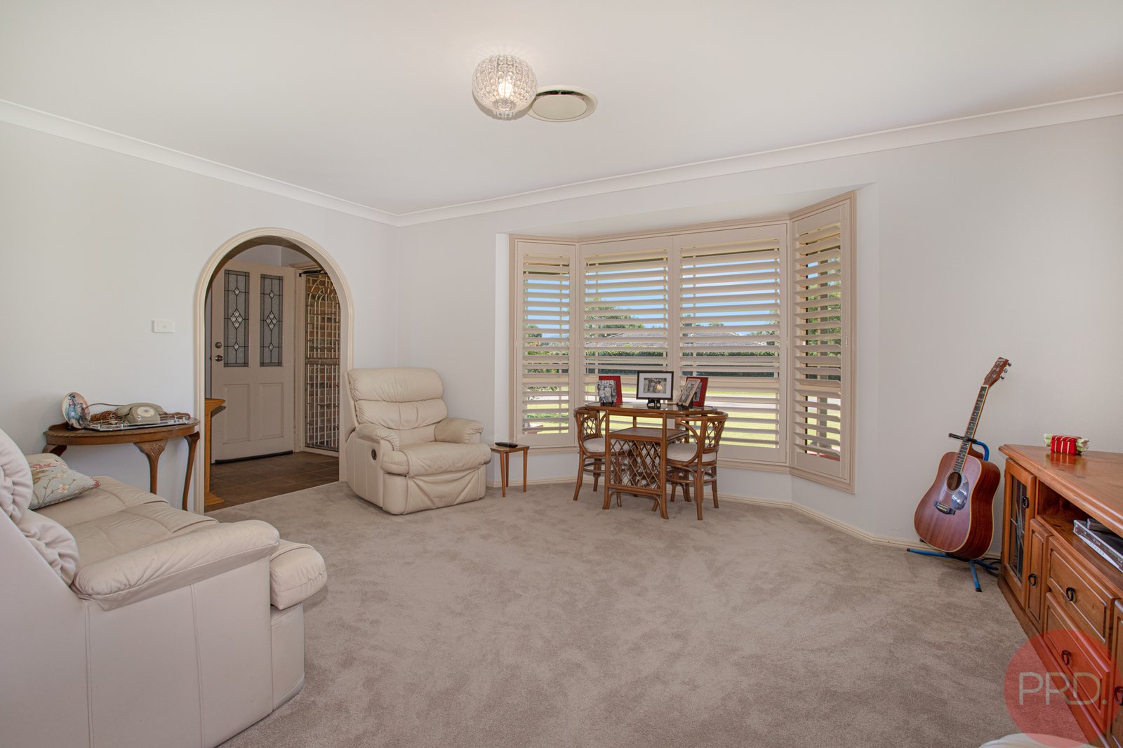 6 Freeman Drive LOCHINVAR 8