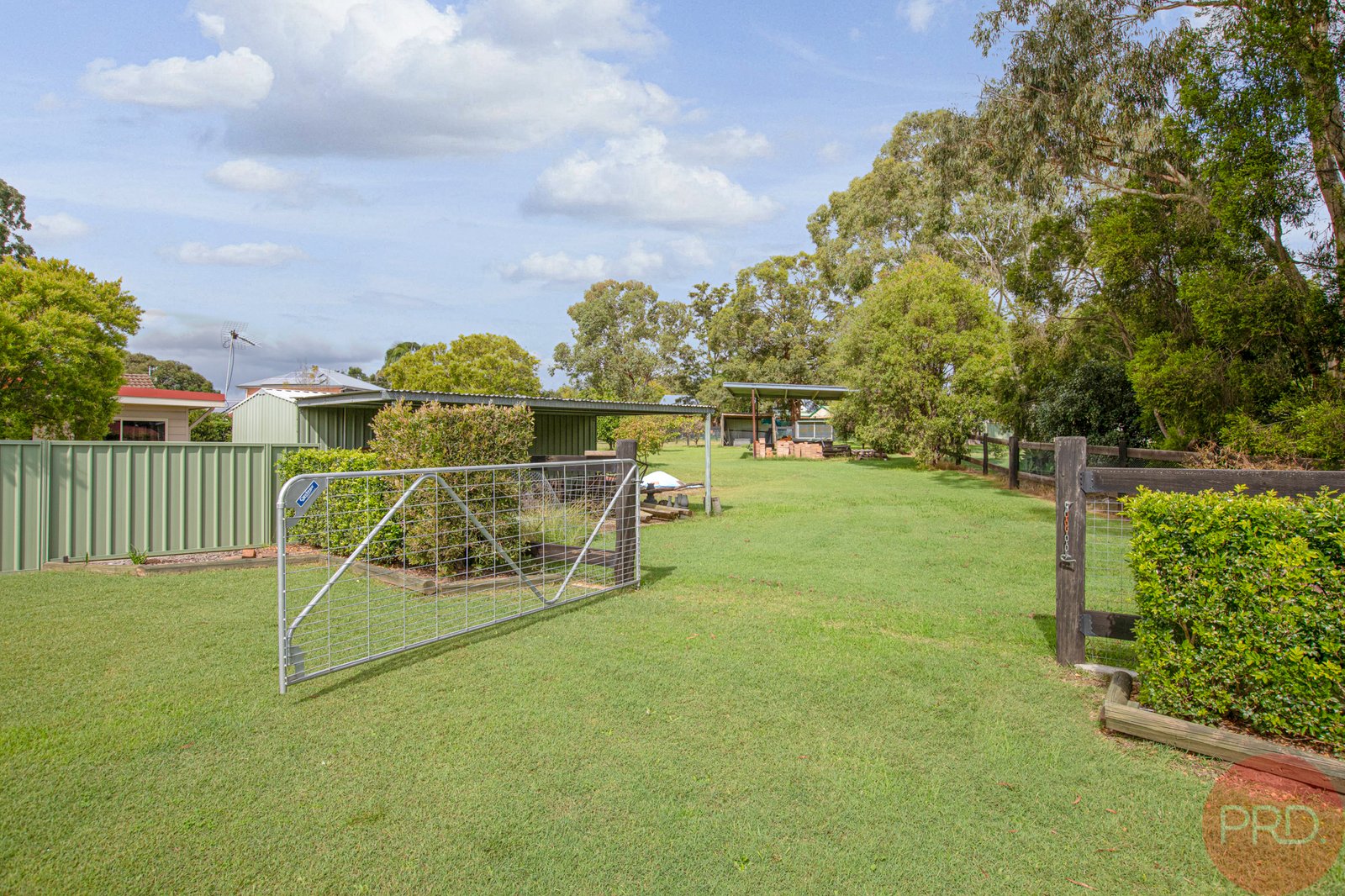 6 Freeman Drive LOCHINVAR 21