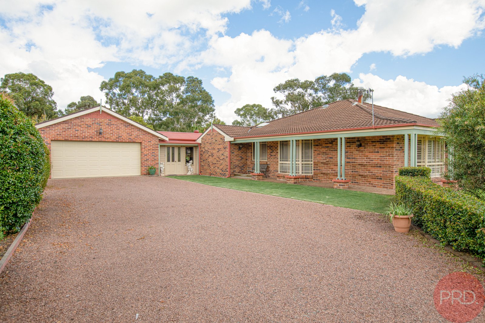 6 Freeman Drive LOCHINVAR 27