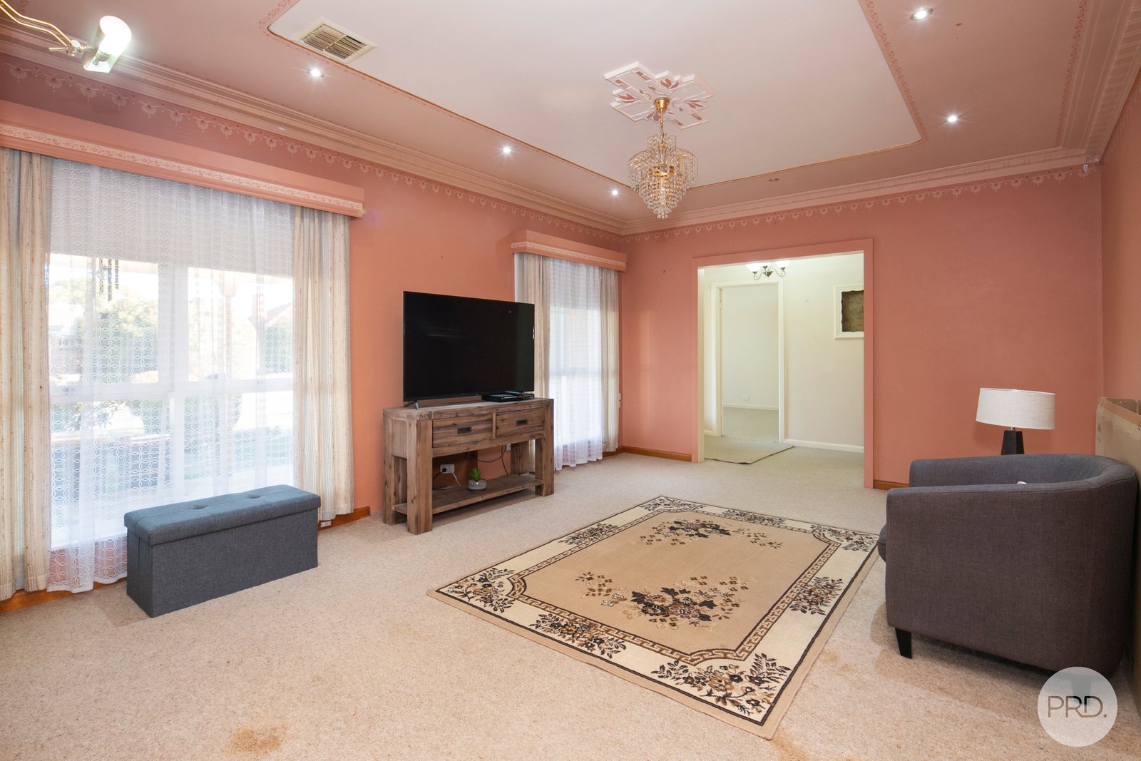 6 Freeman Street WENDOUREE 4