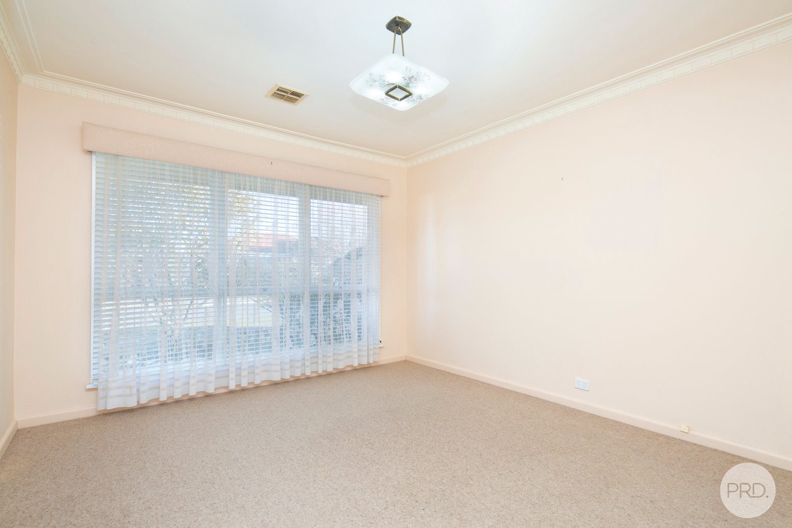 6 Freeman Street WENDOUREE 6
