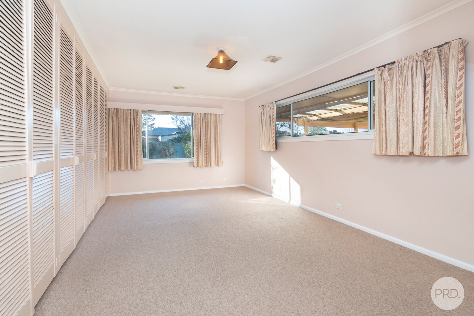 6 Freeman Street WENDOUREE 8
