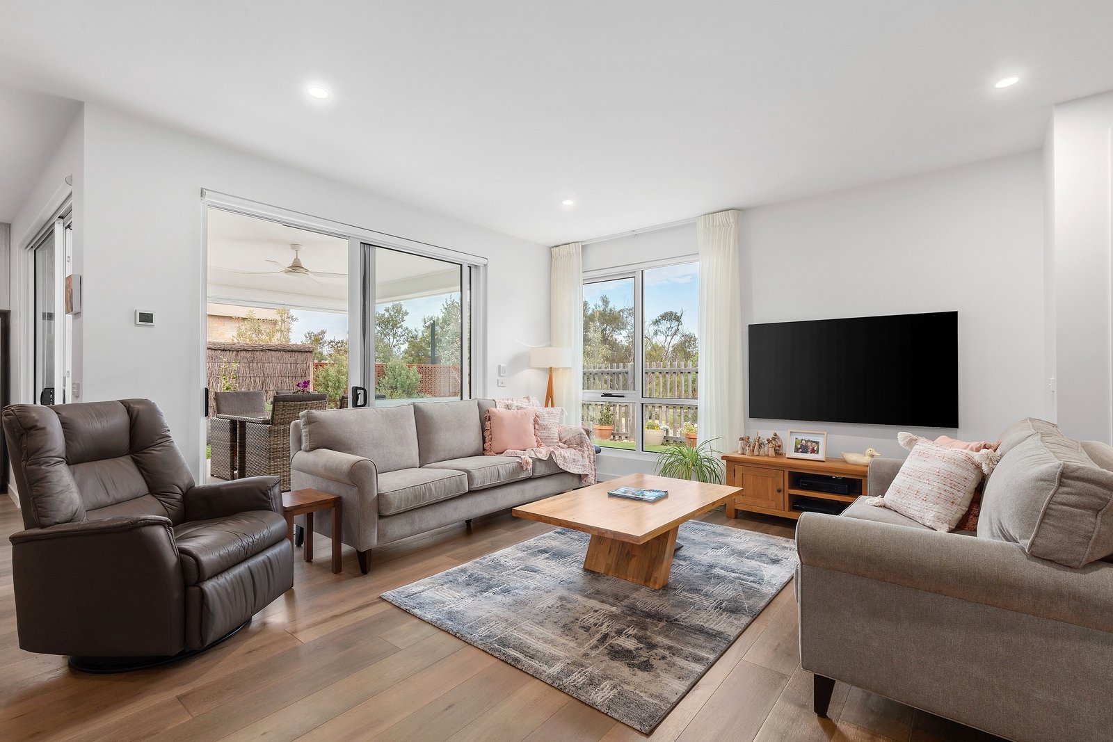 Real Estate and Property in 6 Freycinet Grove, Point Lonsdale, VIC