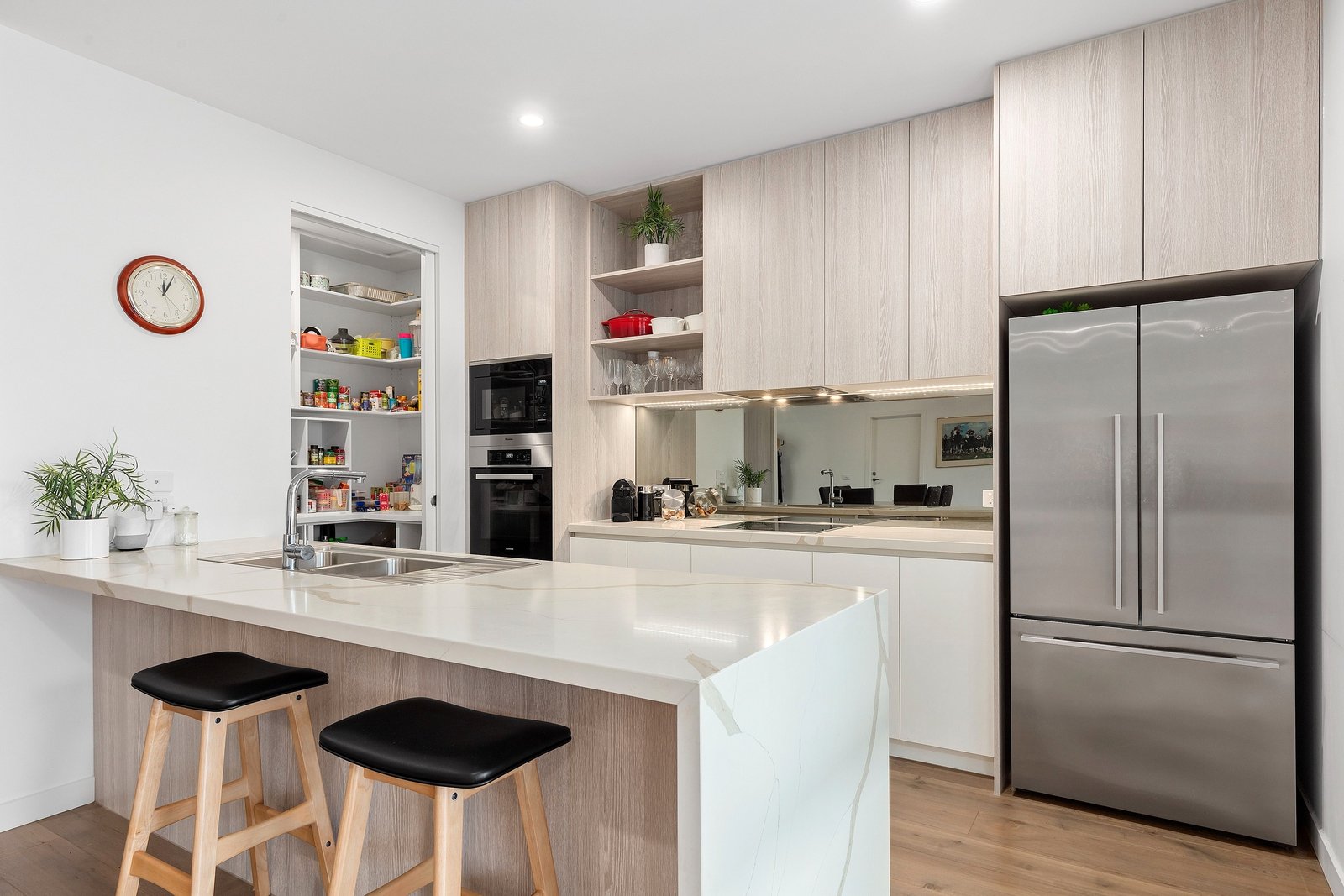 Real Estate and Property in 6 Freycinet Grove, Point Lonsdale, VIC