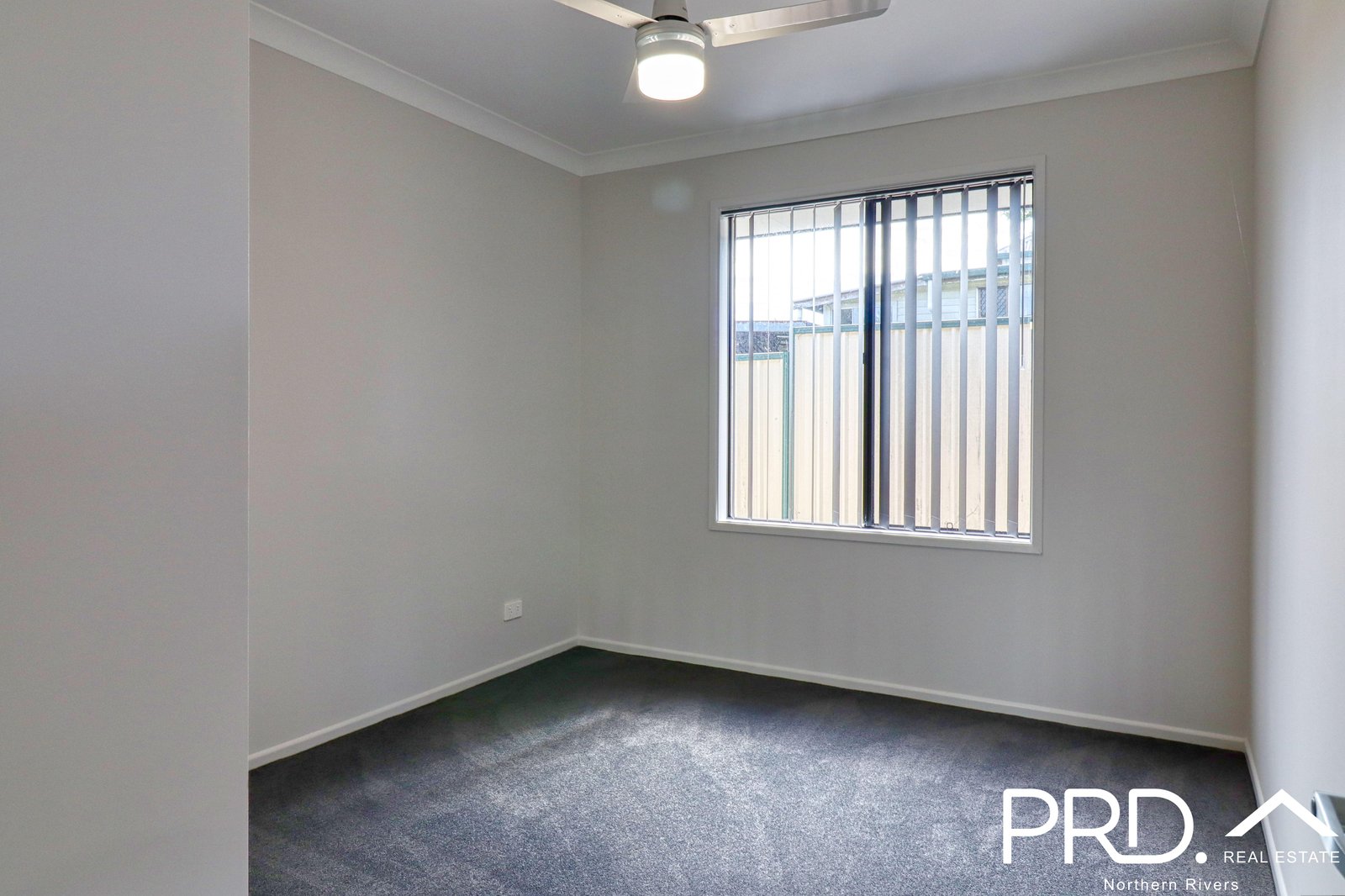 6 Fryer Lane CASINO 16