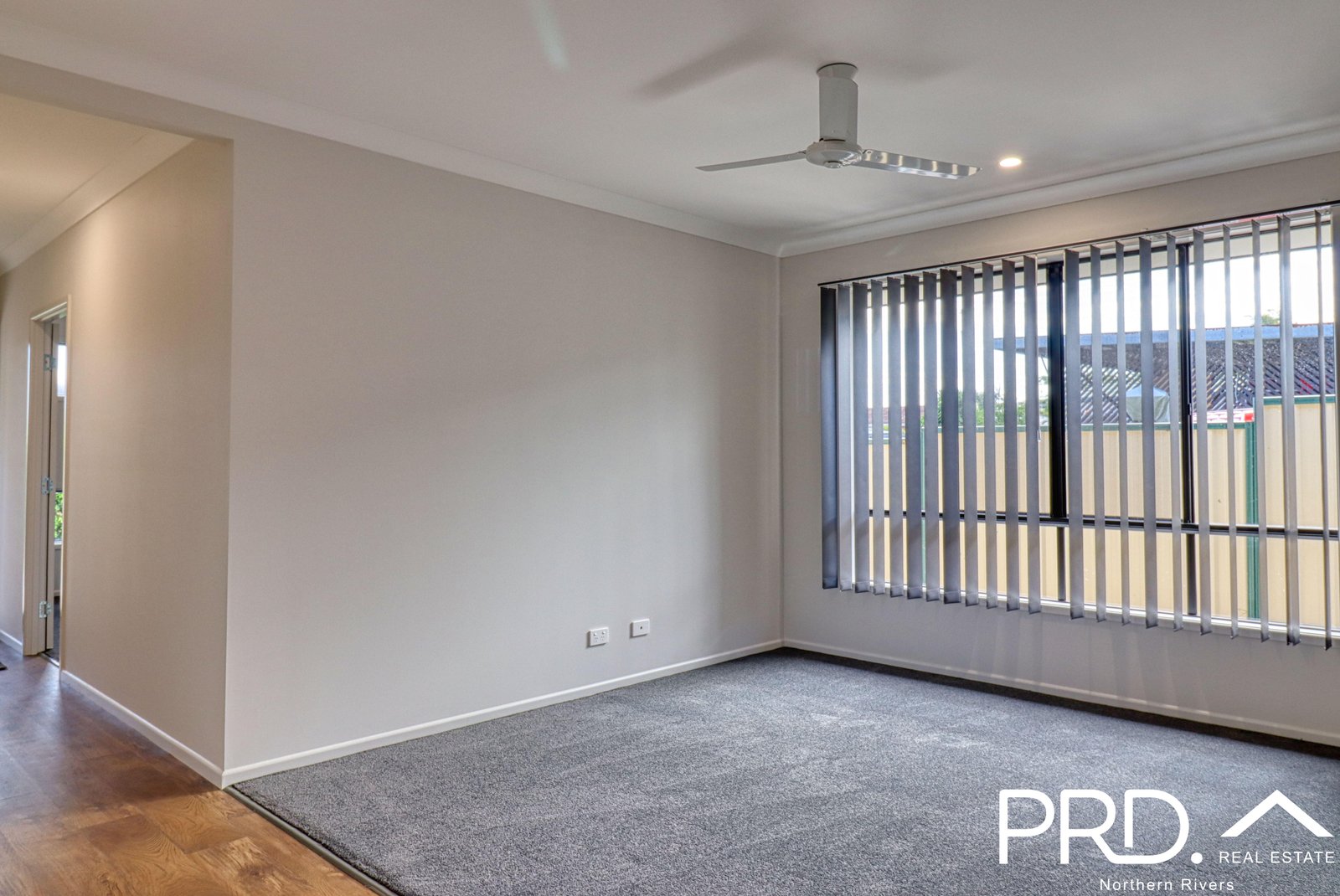 6 Fryer Lane CASINO 6