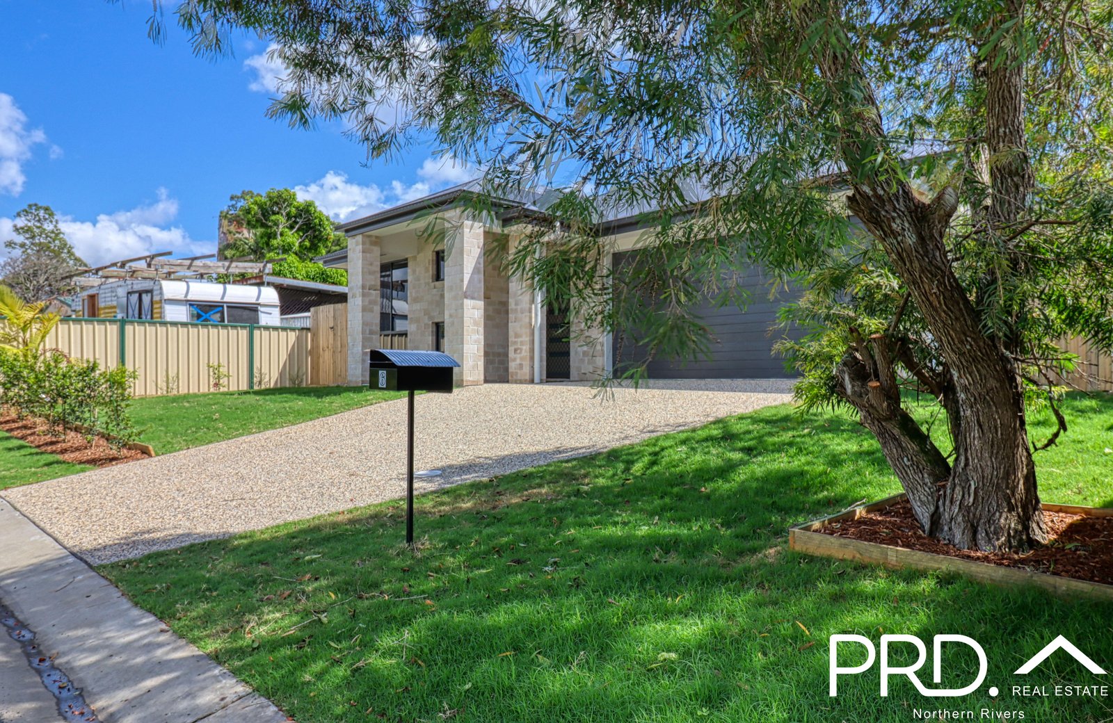 6 Fryer Lane CASINO 20