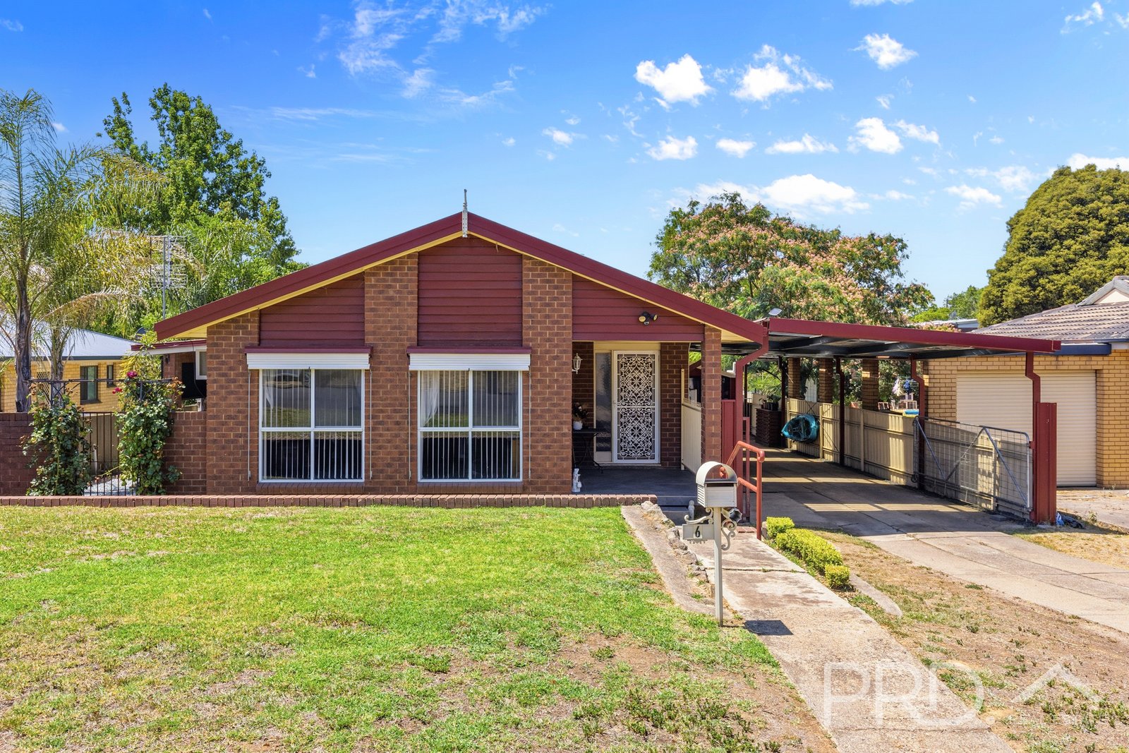 6 Gadara Place TUMUT 1