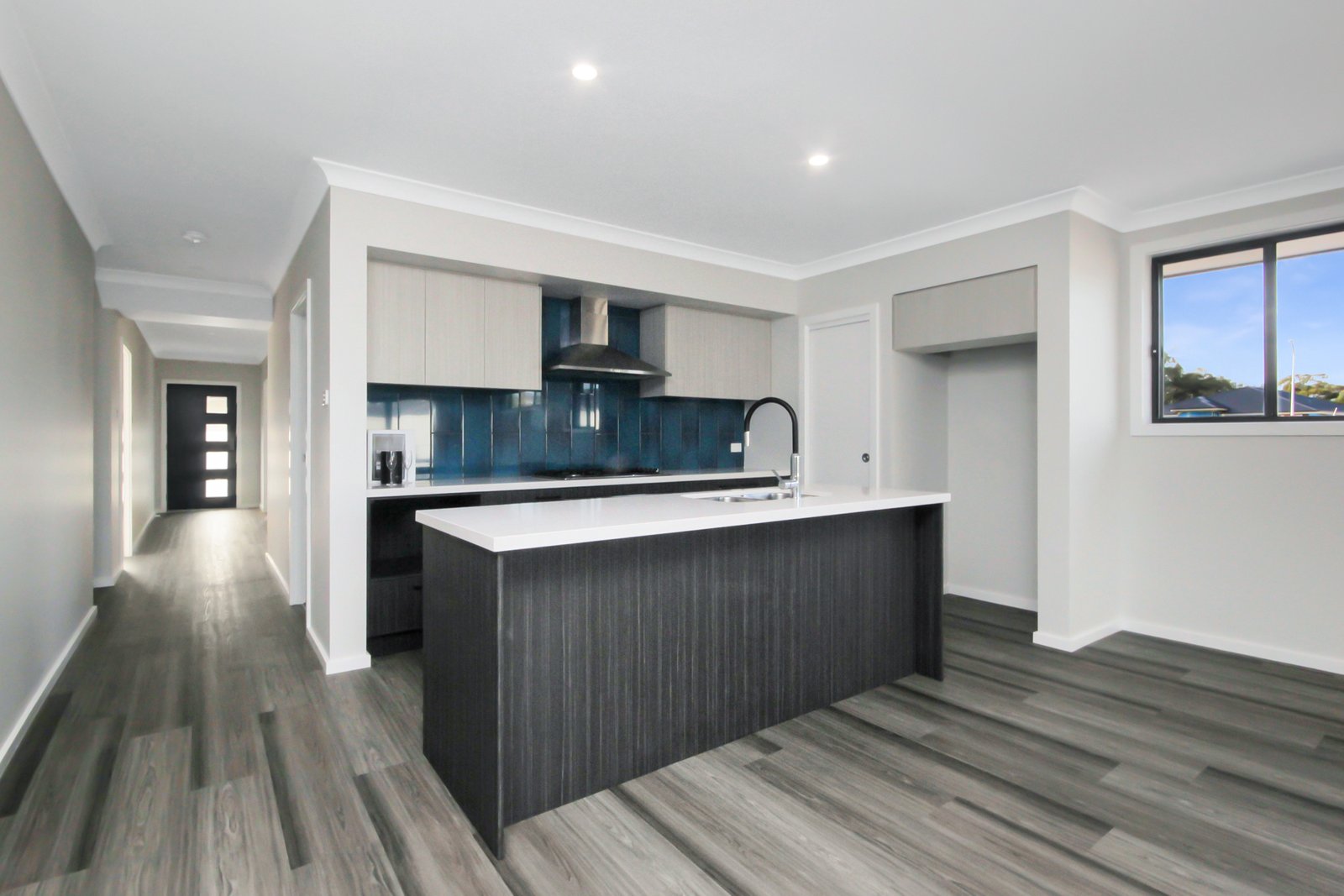 6 Ganges Court DUNBOGAN 3