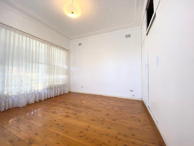 6 Garden Grove BEVERLY HILLS 4