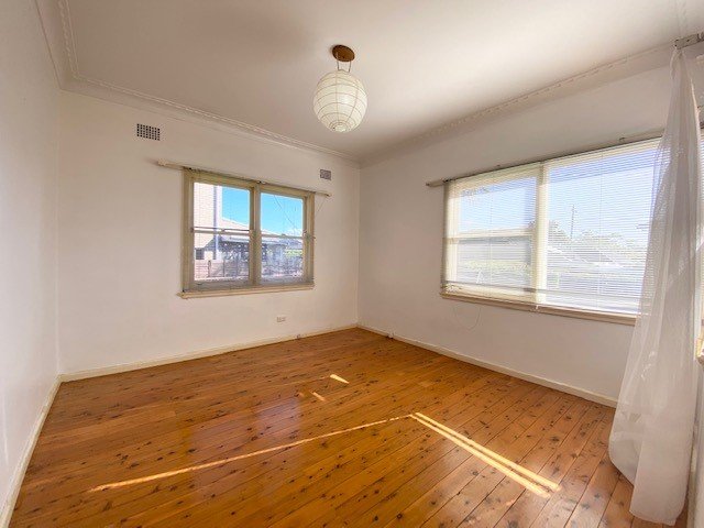 6 Garden Grove BEVERLY HILLS 6