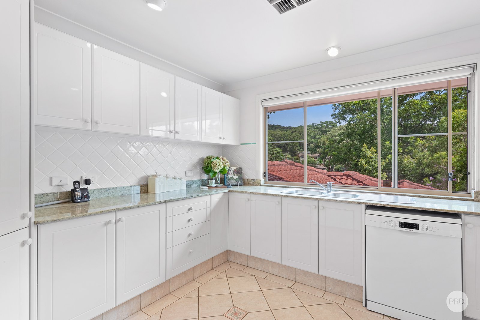6 Garden Place SHOAL BAY 22