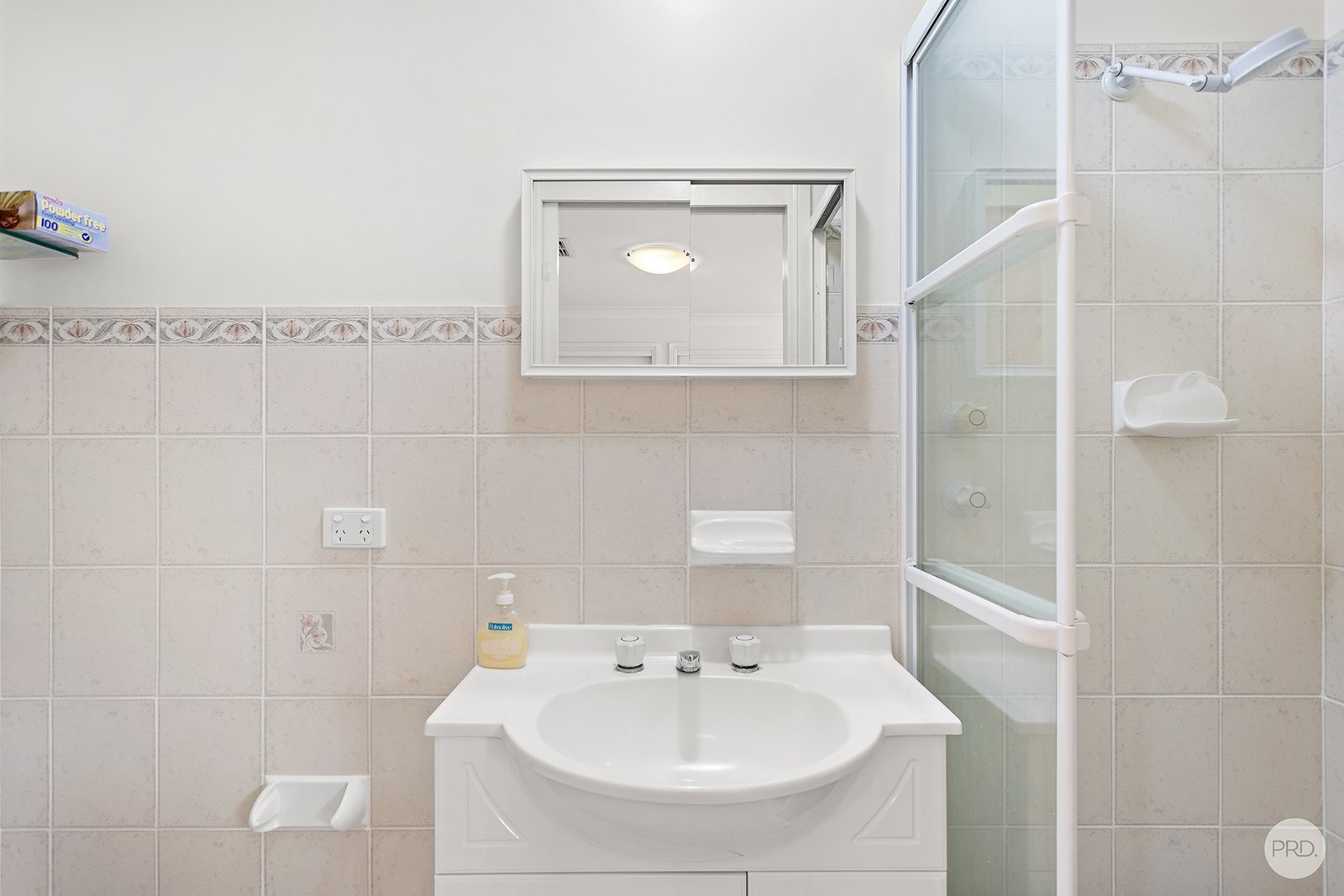 6 Garden Place SHOAL BAY 24